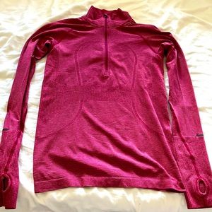 Rulu run half-zip red.Worn once. Size 8